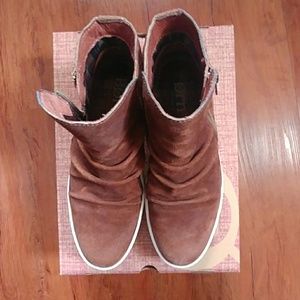 Born Shoes - Born Scone Booties Born Shoes - Born Scone Booties